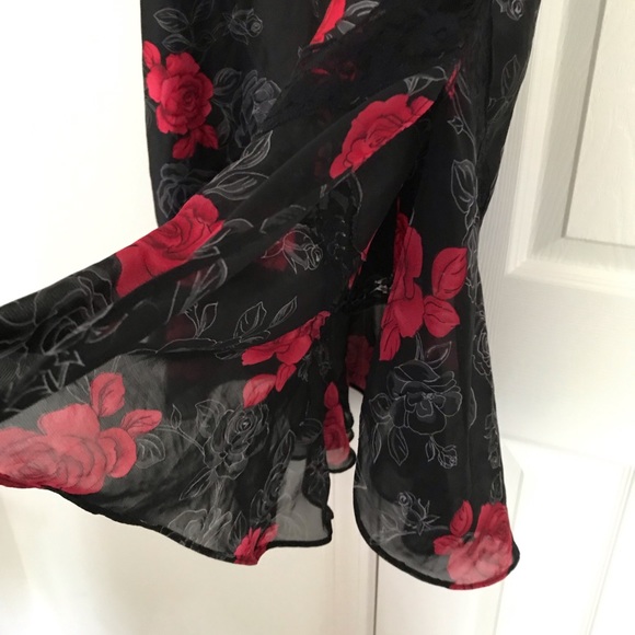 Secret Treasures Nightgown Size 16/18 Women - Picture 3 of 6